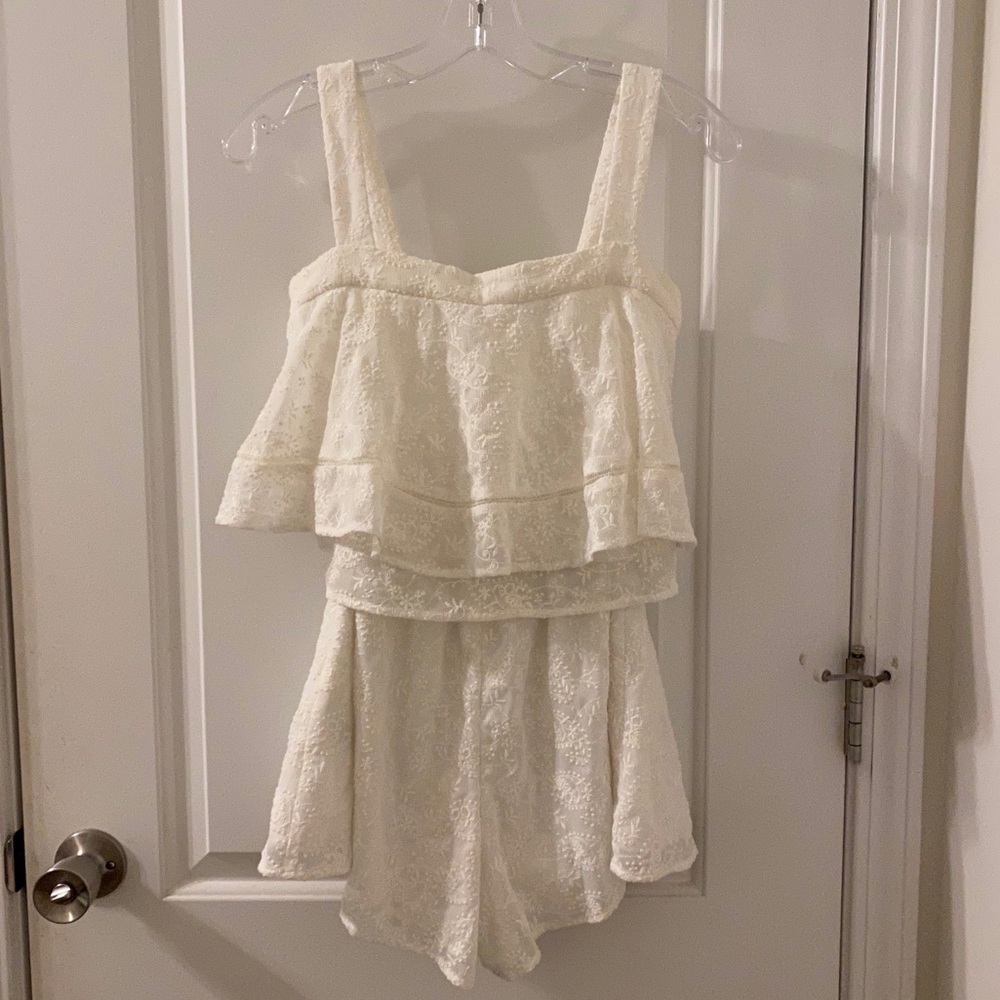 Snidel Lace Embroidered Top Shorts Set Ivory